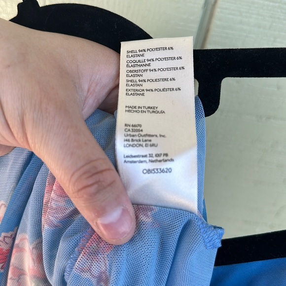 Free People Floral mesh Blue Flowy boho Skirt Size XL - Picture 4 of 7